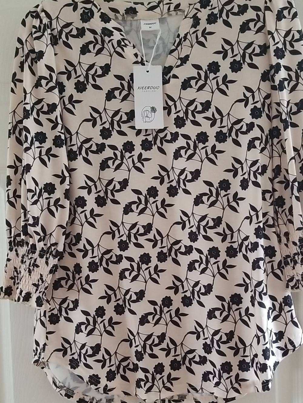 Kfeeroduo Women’s Cream Floral Print Long Sleeve Dress